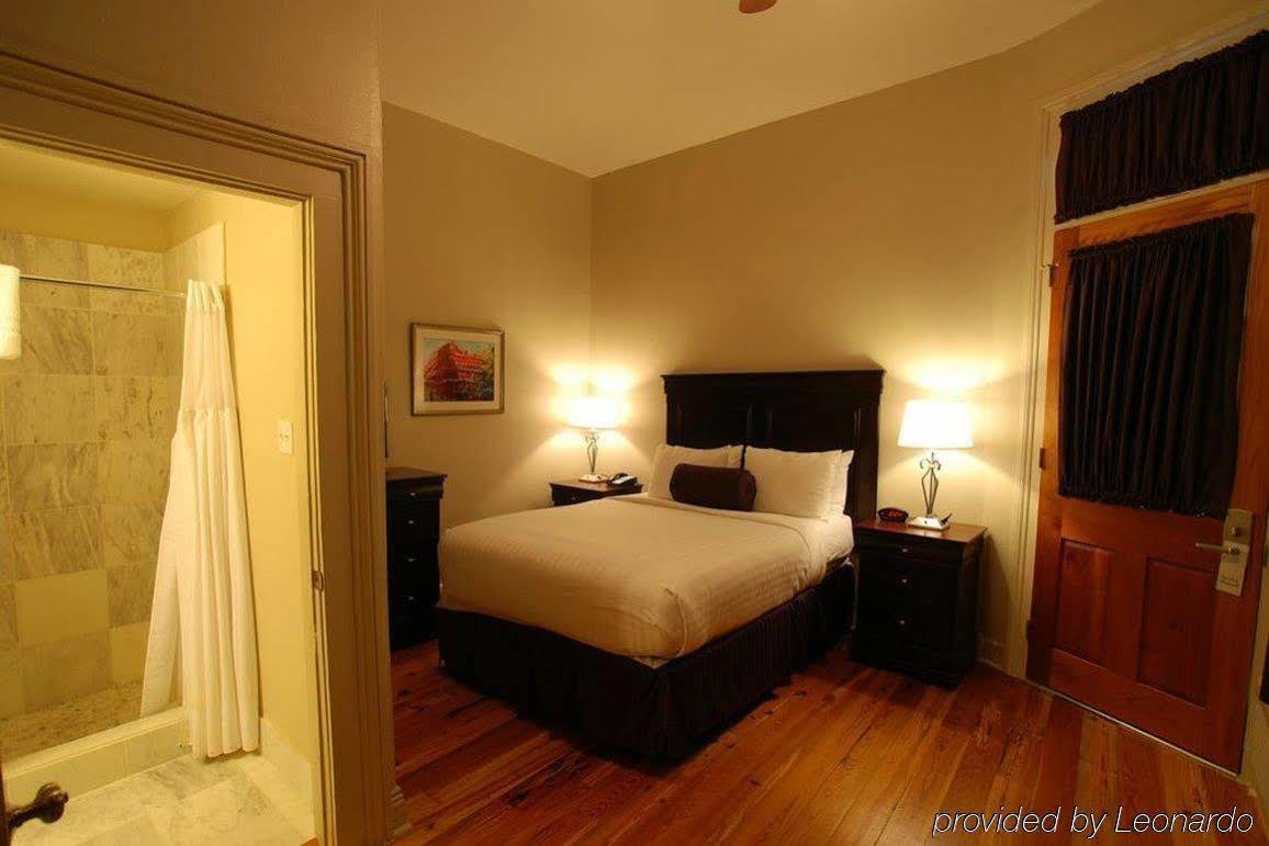 Lamothe House Hotel A French Quarter Guest Houses Property New Orleans  Kültér fotó